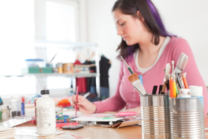 Benefits of art therapy for creatives